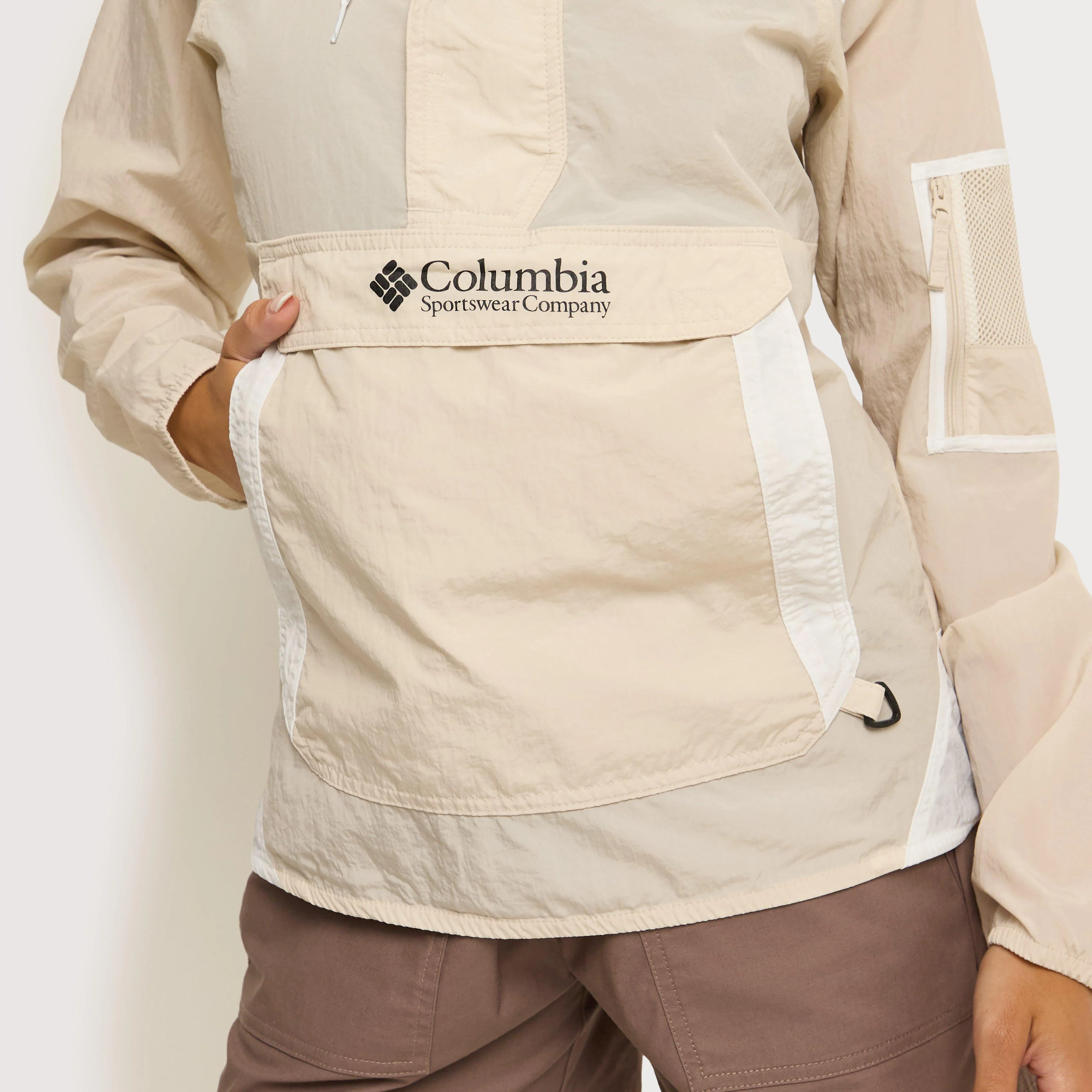 Challenger Lightweight Jacket - Image 3
