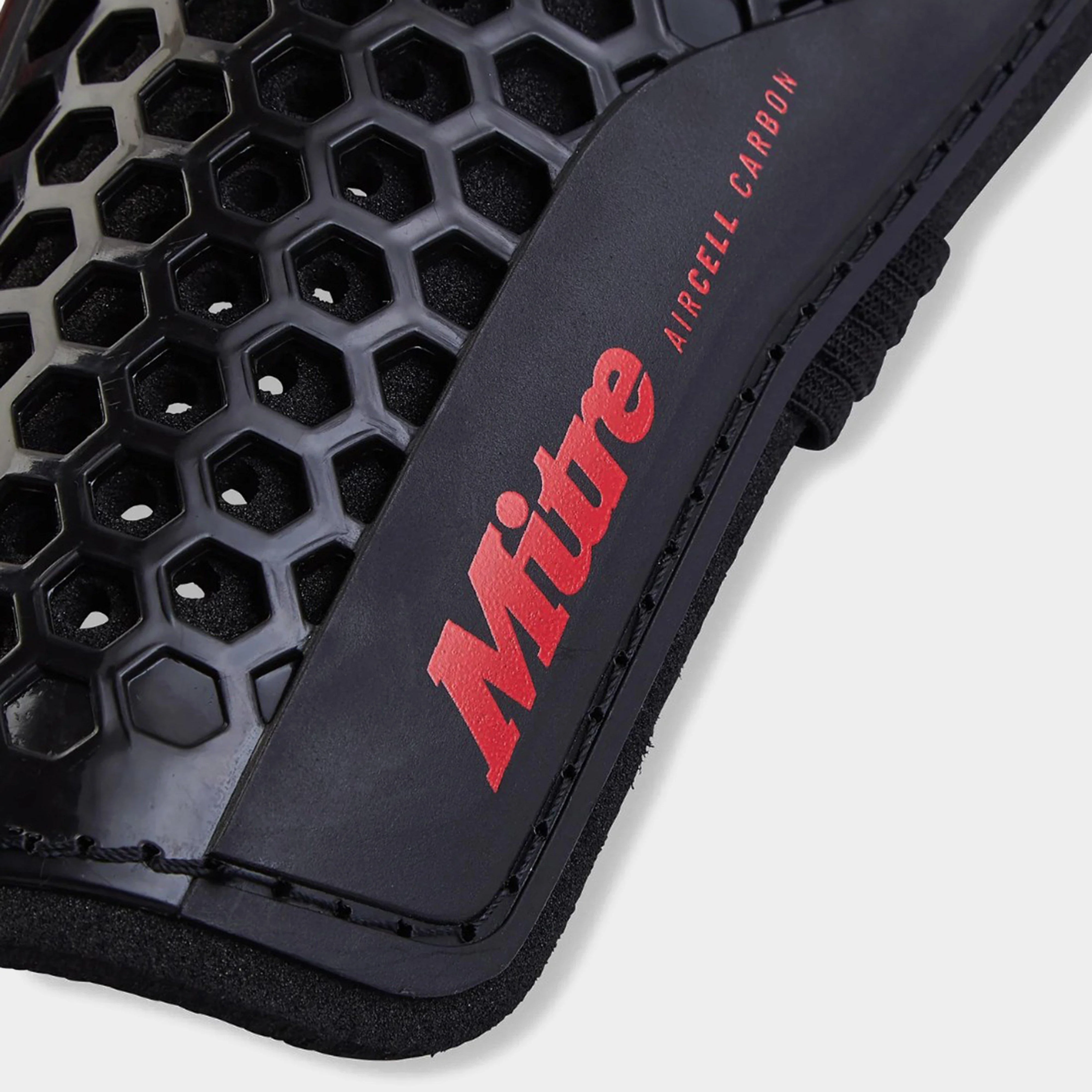 Unisex Aircell Carbon Slip Shinguards - Image 4