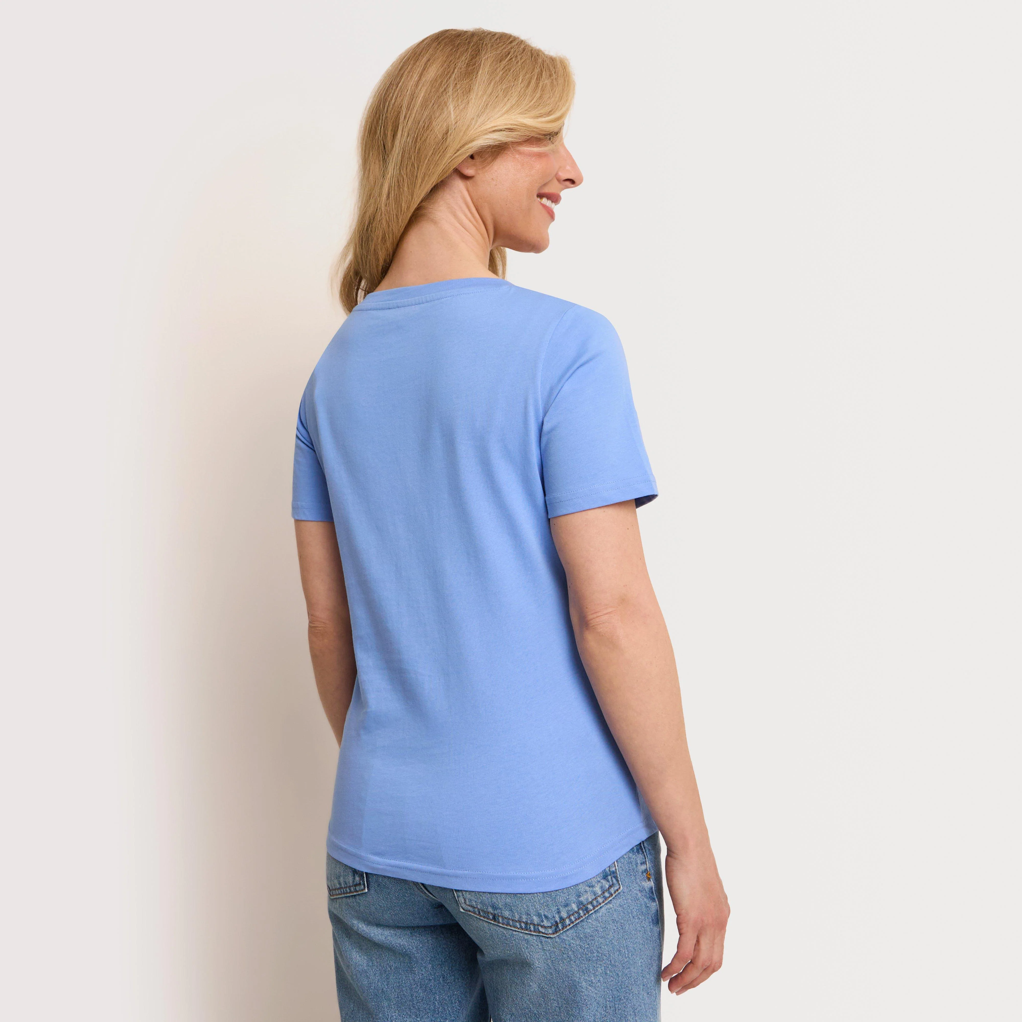 Women’s Daisy T-shirt - Image 4