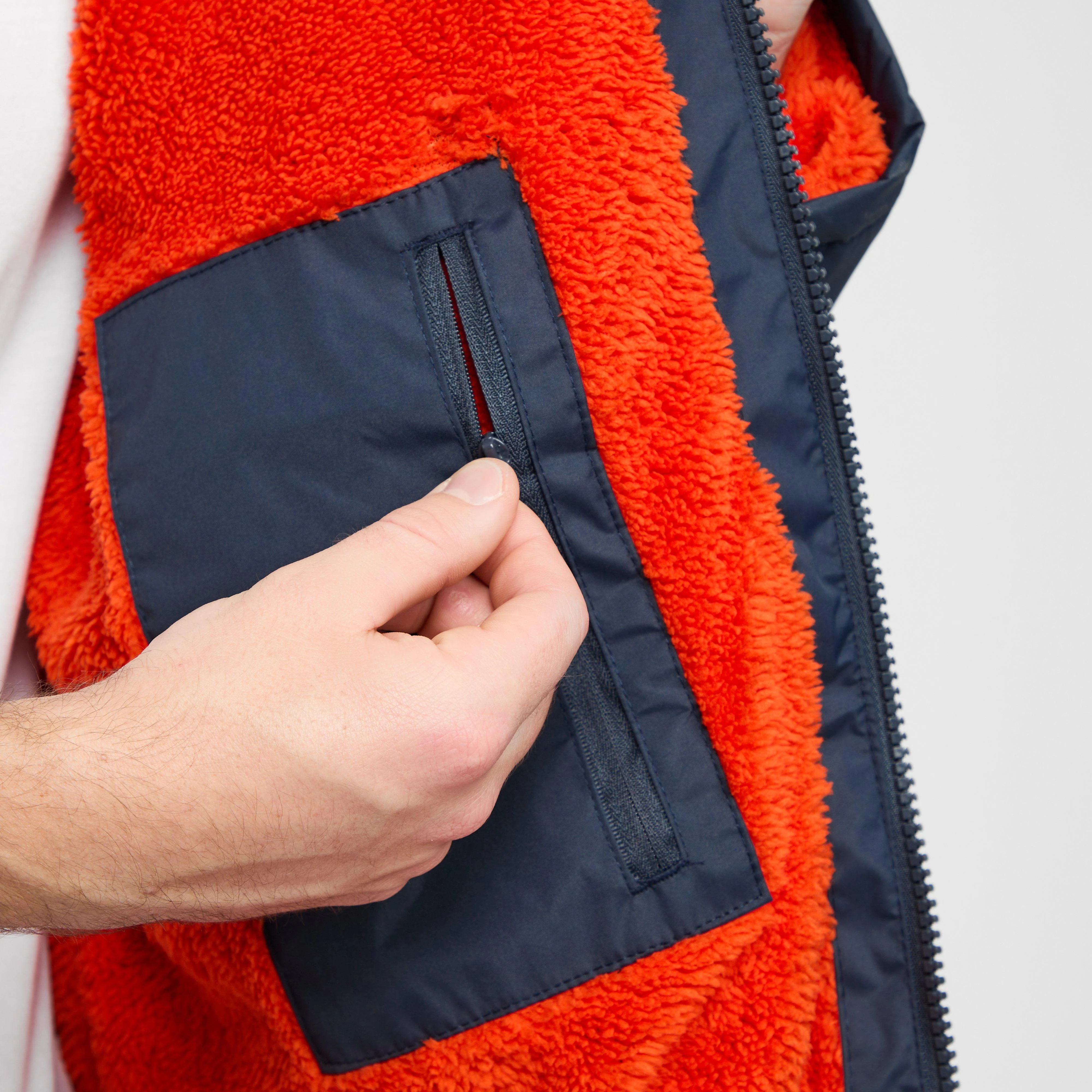 Waterproof Changing Robe - Image 9
