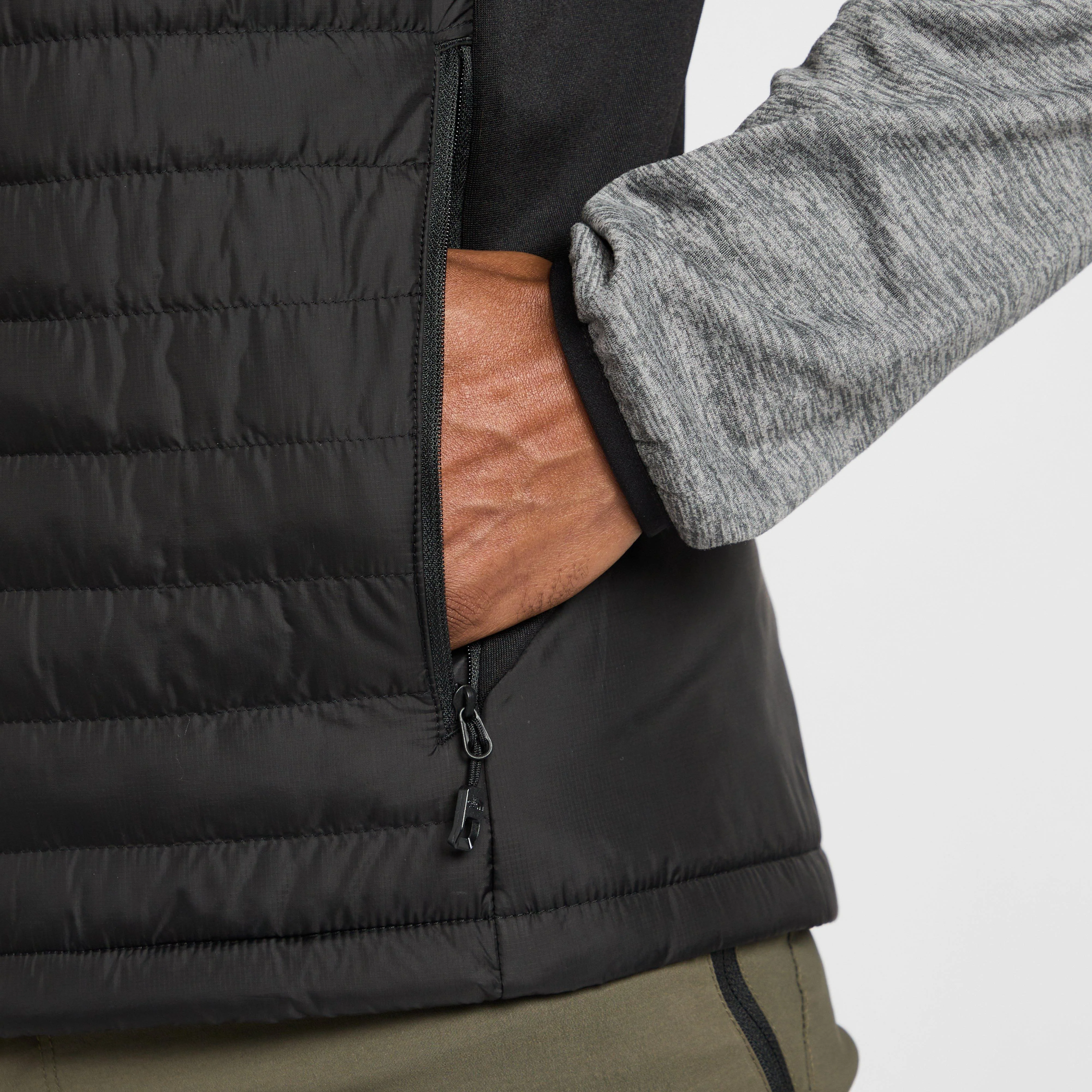 Men's Athletic Outdoor Insulated Hybrid Gilet - Image 6